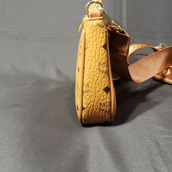 MCM purse - Picture 3 of 6